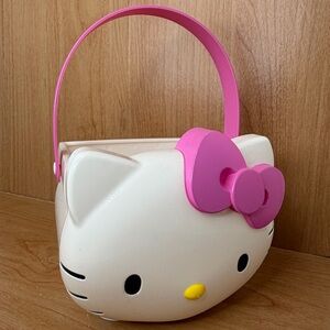 Sanrio Hello Kitty Plastic Basket Handle 2010